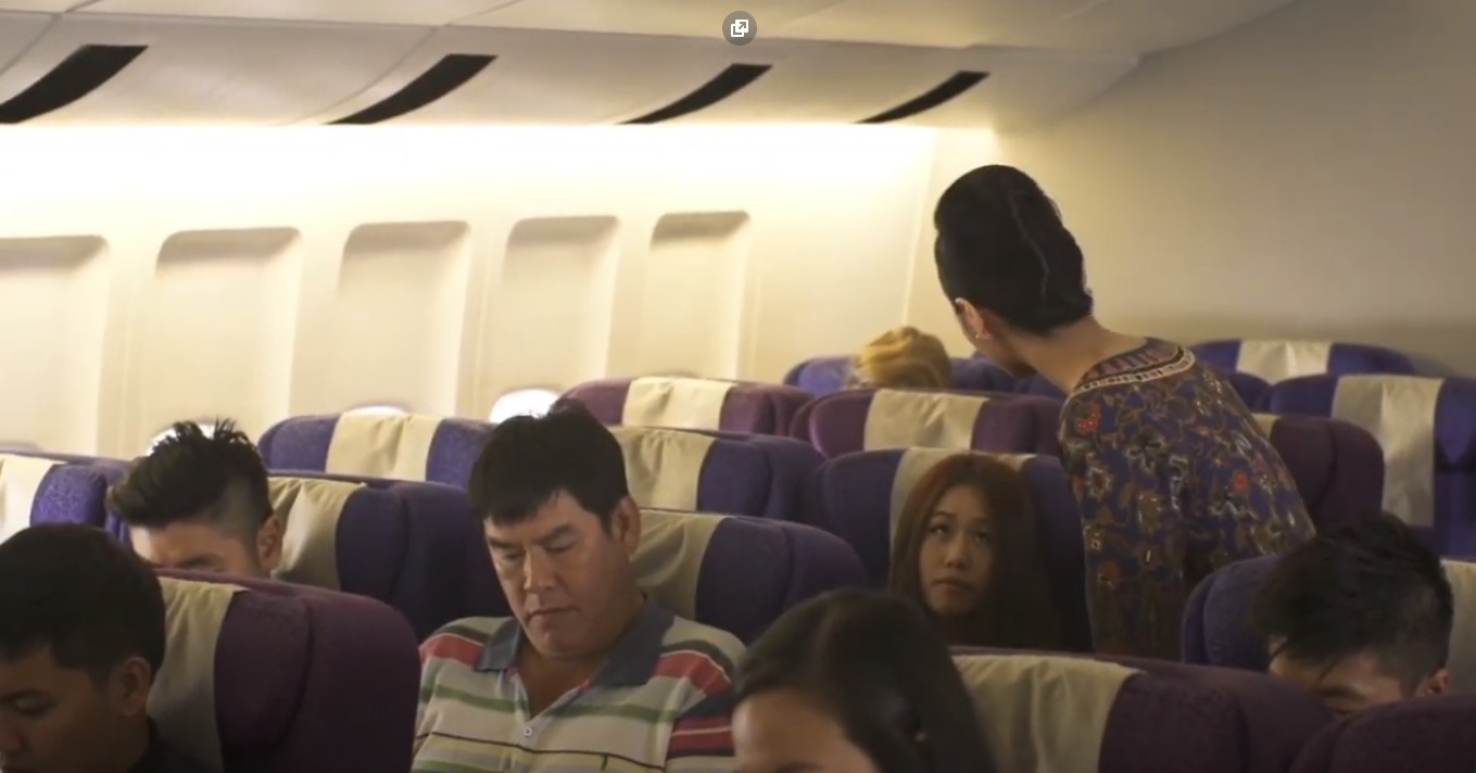 Singapore Airlines – Service in the Air